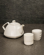Load image into Gallery viewer, Arita Quadra Tea Pot Set
