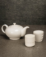 Load image into Gallery viewer, Arita Cloud Tea Pot Set
