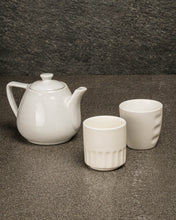 Load image into Gallery viewer, Arita Round Tea Pot Set
