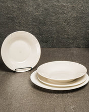 Load image into Gallery viewer, Arita Dinner Set

